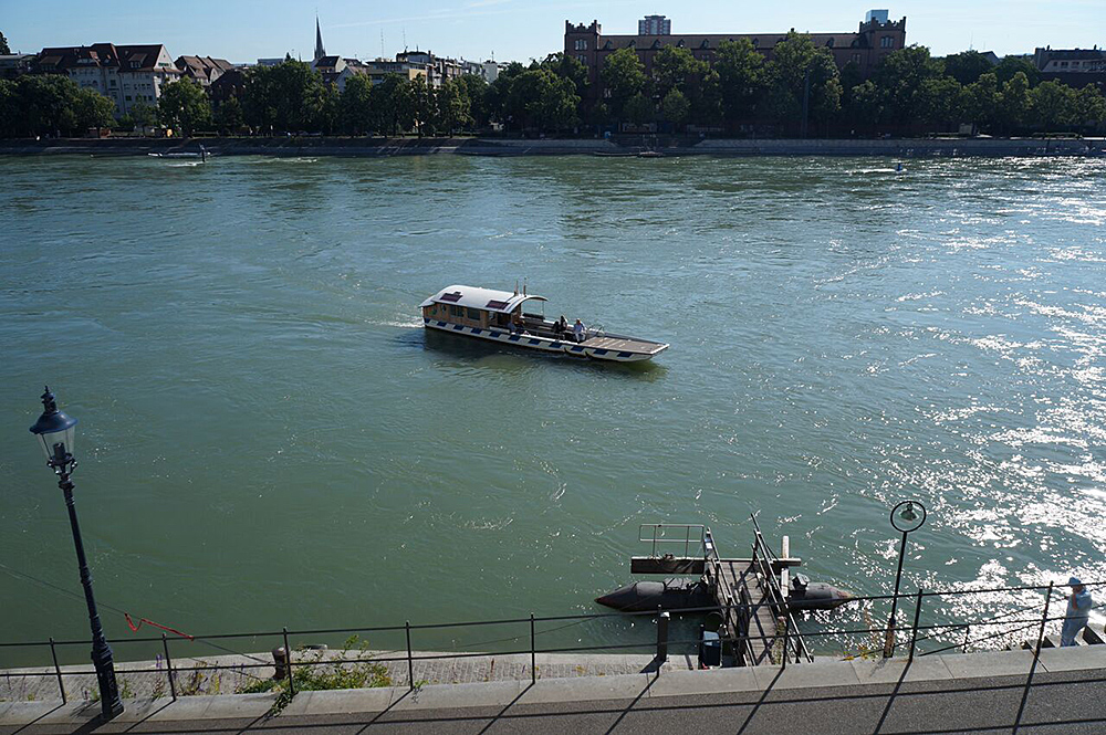 EMS training und Cryolipolysis in Basel at the Rhein